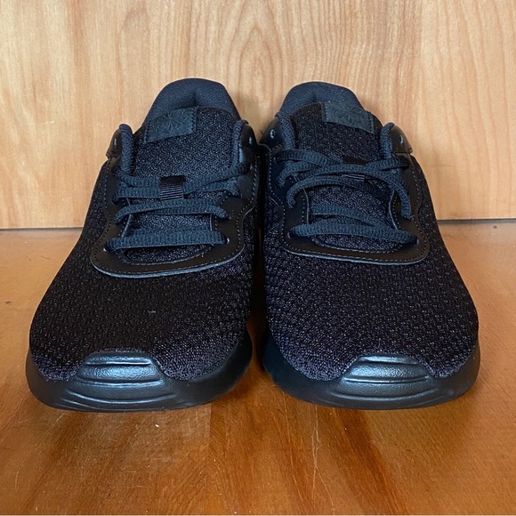 NEW Nike Tanjun Triple Black - Picture 2 of 8